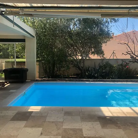 Ubytování v soukromí Avec Piscine